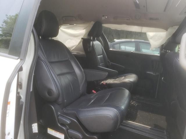 Photo 11 from auction – 2017 TOYOTA SIENNA SE with VIN 5TDXZ3DCXHS895869