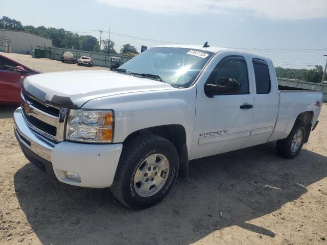 CHEVROLET SILVERADO 2011 with VIN 1GCRKSE38BZ440515 - Photo from auction