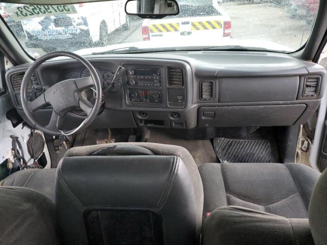 Photo 8 from auction – 2003 CHEVROLET SILVERADO with VIN 1GCHK29U53E147954