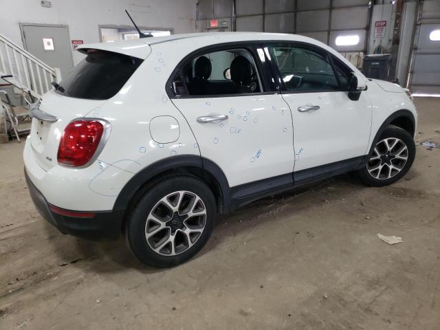 Photo 3 from auction – 2016 FIAT 500X TREKK with VIN ZFBCFYCT8GP374876