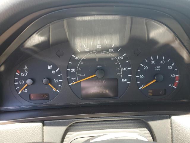 Photo 9 from auction – 2001 MERCEDES-BENZ E 320 with VIN WDBJF65J61B192049