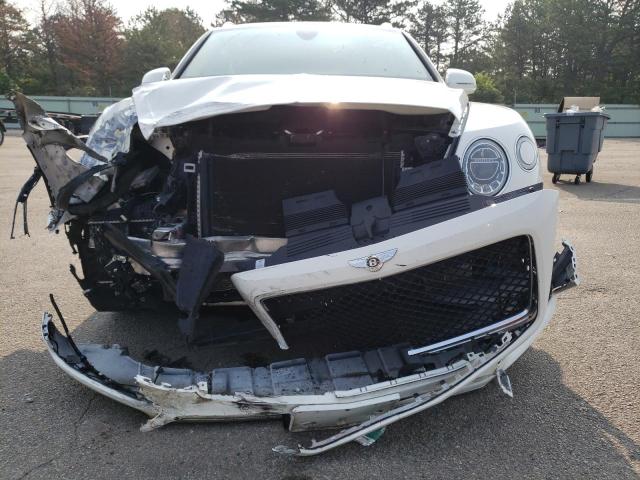 Photo 5 from auction – 2019 BENTLEY BENTAYGA with VIN SJAAM2ZV4KC026896