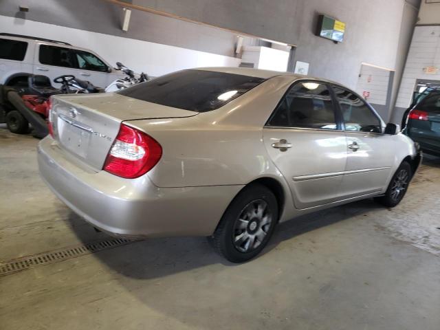Photo 3 from auction – 2004 TOYOTA CAMRY LE with VIN 4T1BE32K14U852958