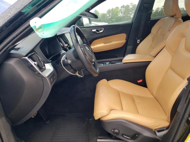 Photo 7 from auction – 2019 VOLVO XC60 T5 MO with VIN LYV102DKXKB236432