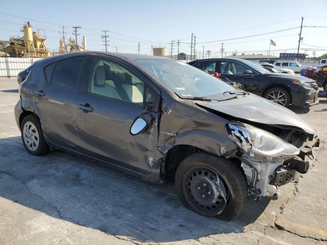 Photo 4 from auction – 2016 TOYOTA PRIUS C with VIN JTDKDTB3XG1139613