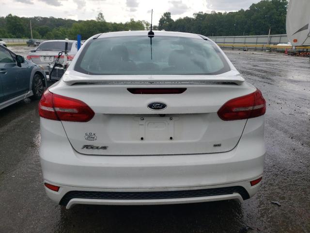 Photo 6 from auction – 2015 FORD FOCUS SE with VIN 1FADP3F21FL349401