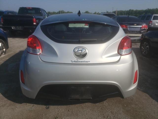 Photo 6 from auction – 2016 HYUNDAI VELOSTER with VIN KMHTC6AD2GU279037