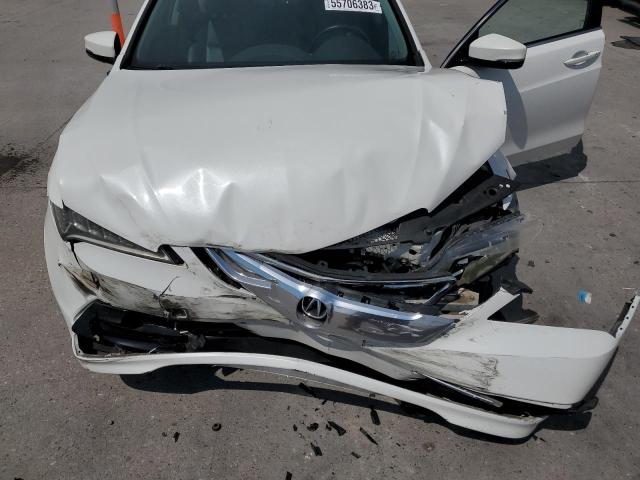 Photo 11 from auction – 2017 ACURA TLX with VIN 19UUB1F33HA005302