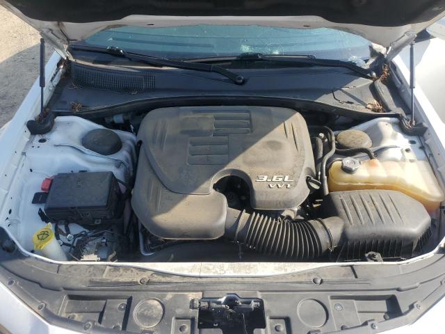 Photo 11 from auction – 2017 CHRYSLER 300 S with VIN 2C3CCABG0HH663780
