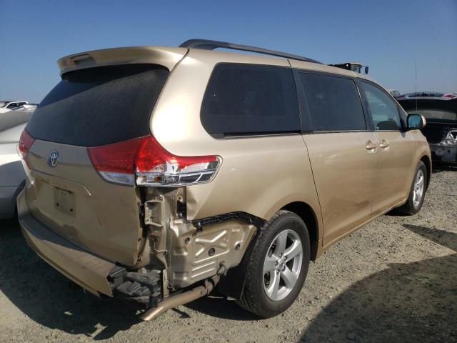 Foto 3 de la subasta – 2012 TOYOTA SIENNA con VIN 5TDZK3DC2CS221026