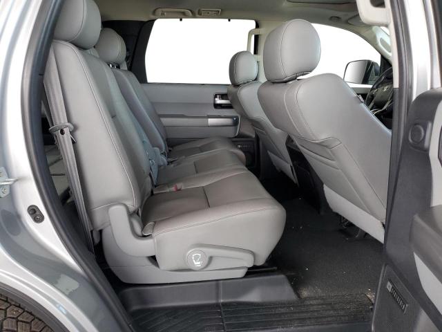 Photo 11 from auction – 2022 TOYOTA SEQUOIA LI with VIN 5TDFY5A1XNS076630