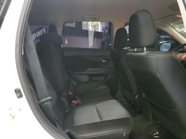 Photo 10 from auction – 2017 MITSUBISHI OUTLANDER with VIN JA4AZ2A37HZ021573