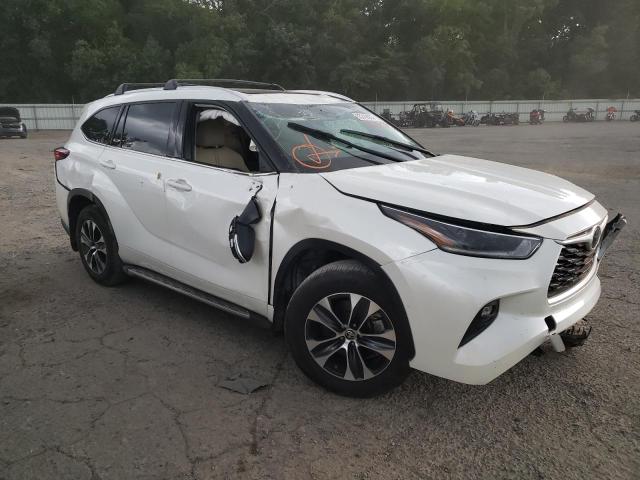 Photo 4 from auction – 2021 TOYOTA HIGHLANDER with VIN 5TDGZRAH8MS063475