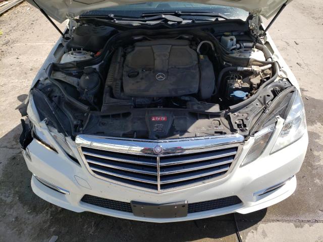 Photo 11 from auction – 2012 MERCEDES-BENZ E 350 with VIN WDDHF5KB1CA564628