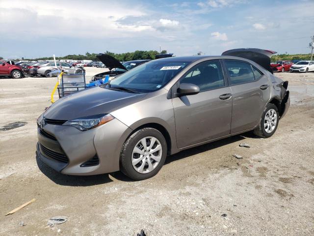 TOYOTA COROLLA L 2018 with VIN 5YFBURHEXJP840991 - Photo from auction