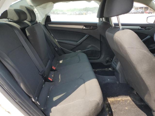 Photo 10 from auction – 2014 VOLKSWAGEN PASSAT S with VIN 1VWAT7A37EC085113