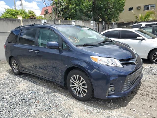 Photo 4 from auction – 2018 TOYOTA SIENNA XLE with VIN 5TDYZ3DC3JS939205