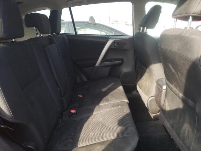 Photo 11 from auction – 2018 TOYOTA RAV4 LE with VIN 2T3BFREV9JW754902