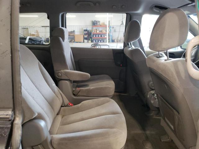 Photo 11 from auction – 2007 KIA SEDONA EX with VIN KNDMB233476176876