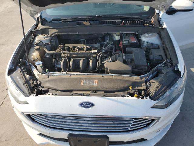Photo 11 from auction – 2017 FORD FUSION S with VIN 3FA6P0G73HR231632