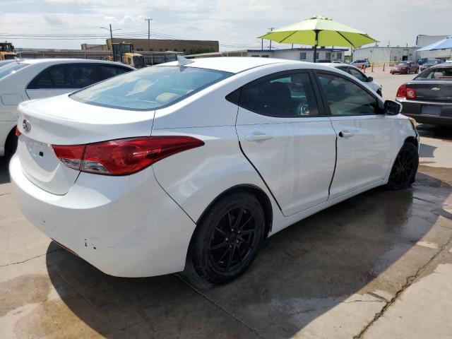 Photo 3 from auction – 2012 HYUNDAI ELANTRA GL with VIN 5NPDH4AE9CH074102