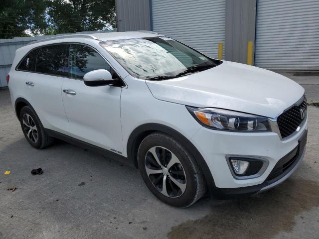 Photo 4 from auction – 2017 KIA SORENTO EX with VIN 5XYPHDA50HG305576
