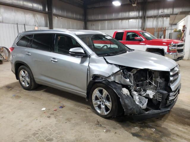 Photo 4 from auction – 2017 TOYOTA HIGHLANDER with VIN 5TDDZRFH0HS442827