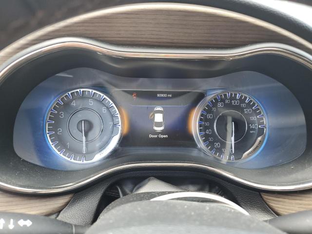 Photo 9 from auction – 2015 CHRYSLER 200 C with VIN 1C3CCCCG3FN686288