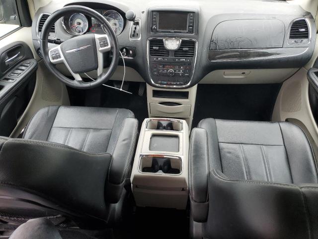 Photo 8 from auction – 2016 CHRYSLER TOWN & COU with VIN 2C4RC1BG7GR299694