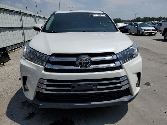 Photo 5 from auction – 2017 TOYOTA HIGHLANDER with VIN 5TDDZRFH2HS431439