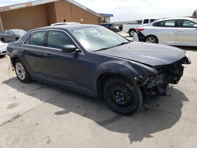 Photo 4 from auction – 2015 CHRYSLER 300 LIMITE with VIN 2C3CCAAG6FH830318