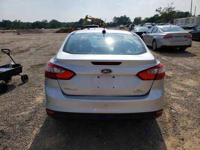 Photo 6 from auction – 2014 FORD FOCUS SE with VIN 1FADP3F21EL360185
