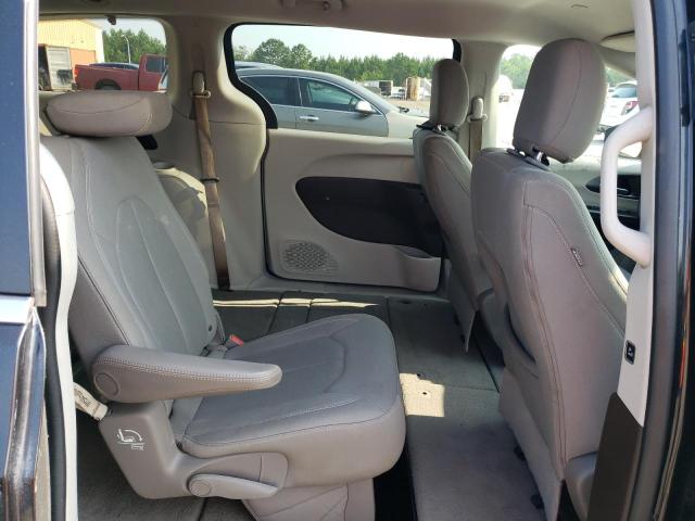 Photo 11 from auction – 2017 CHRYSLER PACIFICA T with VIN 2C4RC1DG8HR642883