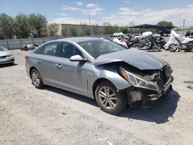 Photo 4 from auction – 2017 HYUNDAI SONATA SE with VIN 5NPE24AF3HH451884