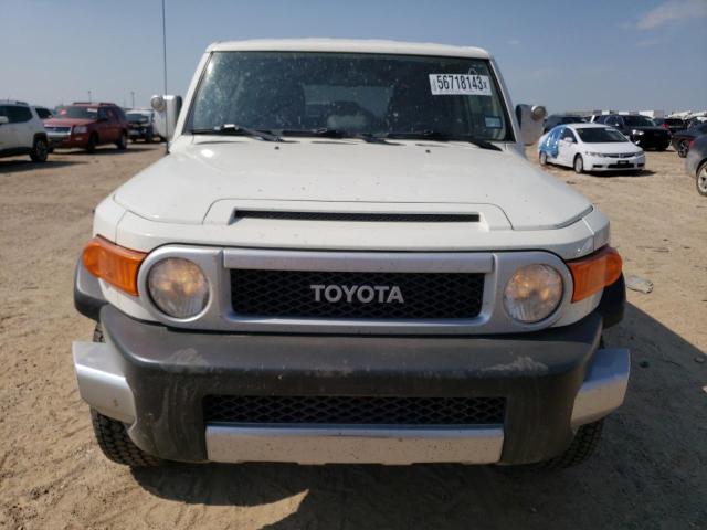 Photo 5 from auction – 2013 TOYOTA FJ CRUISER with VIN JTEBU4BF6DK158581