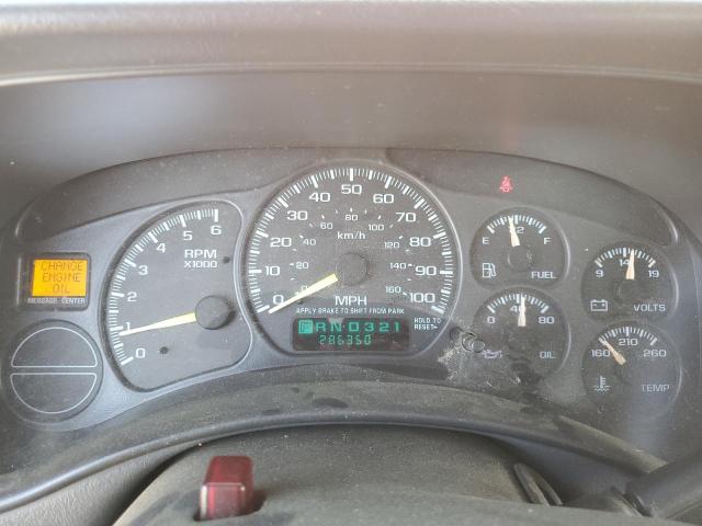 Photo 9 from auction – 2000 CHEVROLET SILVERADO with VIN 1GCEK19T4YZ233907