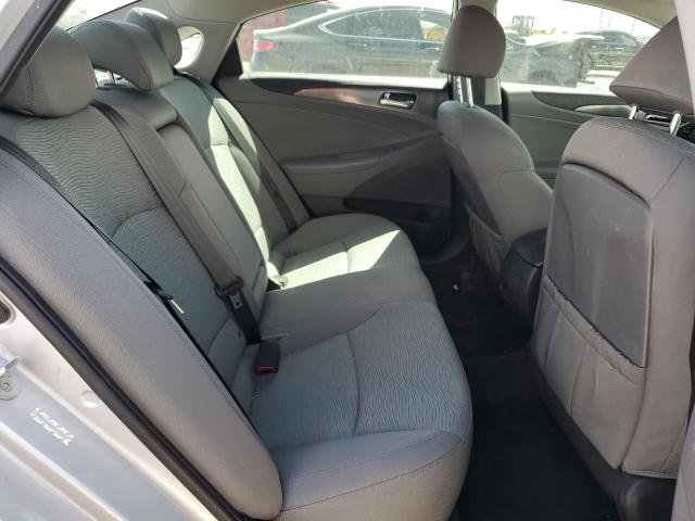 Photo 10 from auction – 2015 HYUNDAI SONATA HYB with VIN KMHEC4A43FA133615