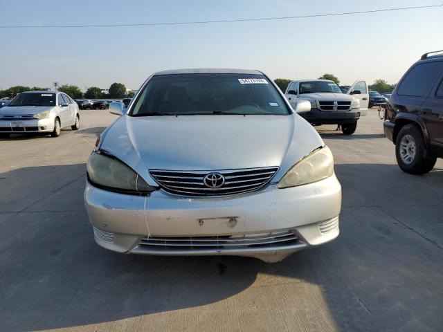 صورة رقم 5 من المزاد - 2005 TOYOTA CAMRY LE مع VIN 4T1BE32K45U401444