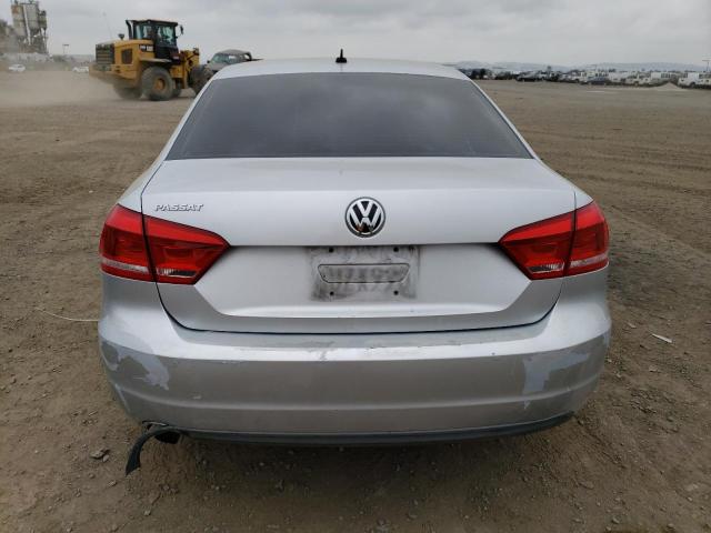 Photo 6 from auction – 2012 VOLKSWAGEN PASSAT S with VIN 1VWAP7A34CC061269
