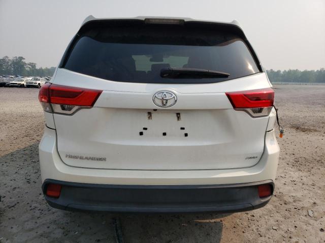 Photo 6 from auction – 2017 TOYOTA HIGHLANDER with VIN 5TDBZRFH4HS366665