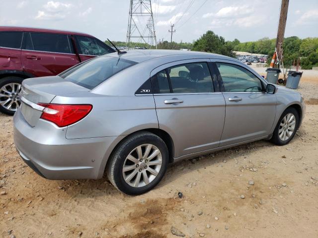 Photo 3 from auction – 2014 CHRYSLER 200 TOURIN with VIN 1C3CCBBB0EN127750