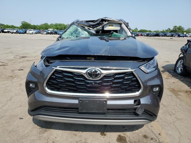 Photo 5 from auction – 2021 TOYOTA HIGHLANDER with VIN 5TDFZRBH3MS094174