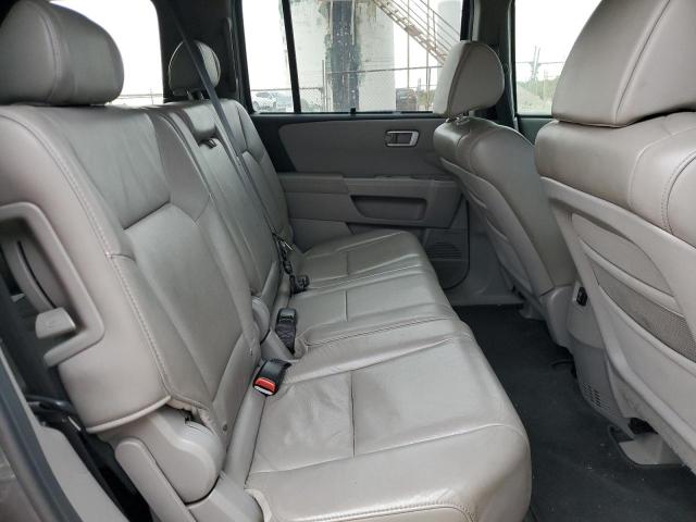 Photo 6 from auction – 2010 HONDA PILOT TOUR with VIN 5FNYF3H82AB008732