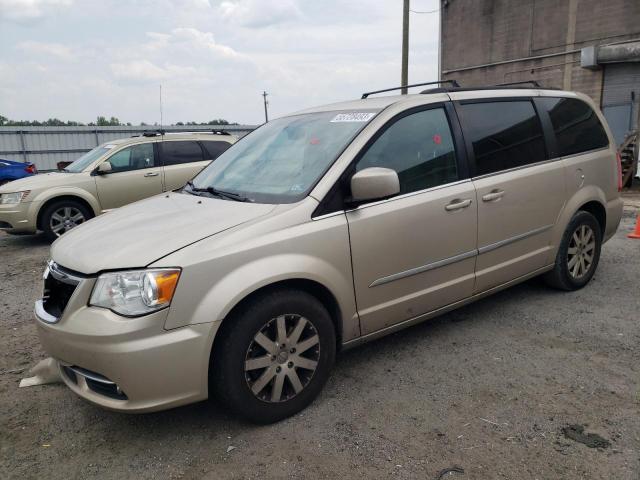 Photo 1 from auction – 2015 CHRYSLER TOWN & COU with VIN 2C4RC1BG9FR654413
