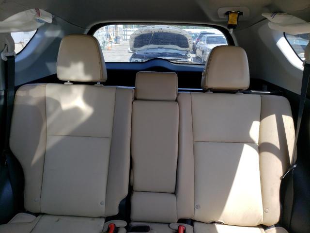 Photo 10 from auction – 2015 TOYOTA RAV4 LIMIT with VIN 2T3DFREV4FW360434