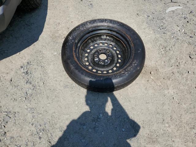 Photo 13 from auction – 2004 CHRYSLER PACIFICA with VIN 2C8GF68424R626800
