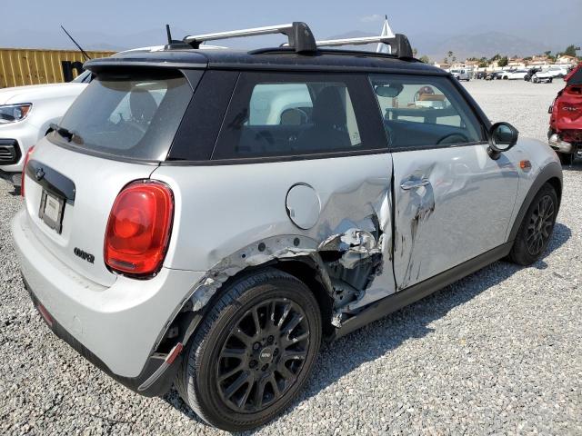 Photo 3 from auction – 2016 MINI COOPER with VIN WMWXP5C50G2D15670