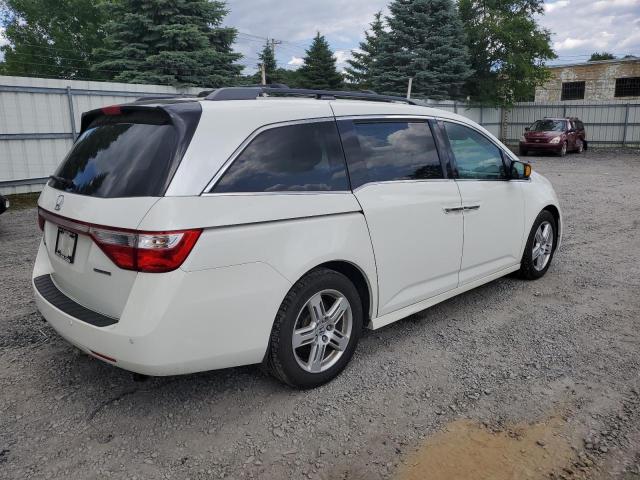 Photo 3 from auction – 2013 HONDA ODYSSEY TO with VIN 5FNRL5H99DB005381