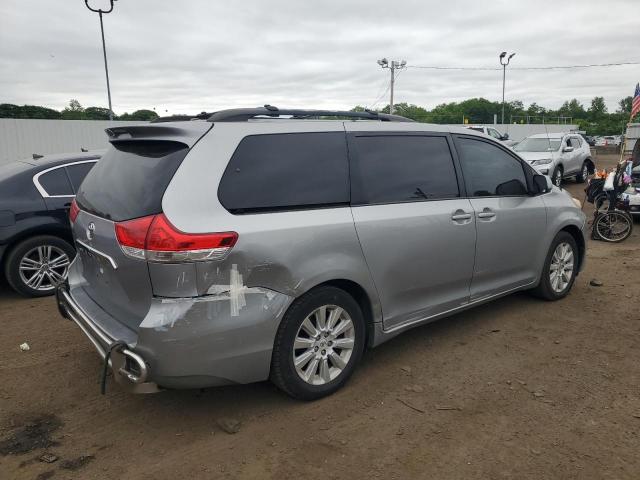 Photo 3 from auction – 2011 TOYOTA SIENNA LE with VIN 5TDKK3DC2BS031811