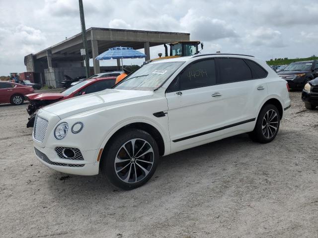 BENTLEY BENTAYGA 2018 with VIN SJAAC2ZVXJC016875 - Photo from auction